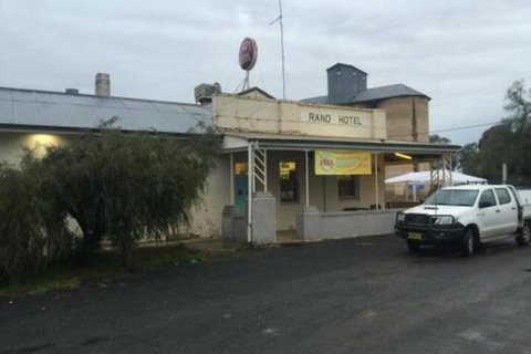 Rand Hotel - Northern Rivers Accommodation 4