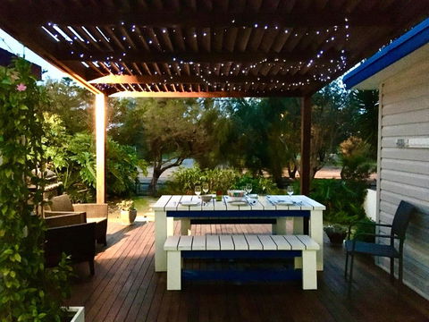 SHELLHARBOUR BEACH COTTAGE 1 Minute Walk To Beach Flags In Summer - Northern Rivers Accommodation 6