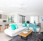Beach Breeze Holiday House - Northern Rivers Accommodation