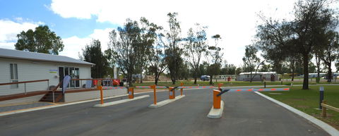 Waikerie Holiday Park - Northern Rivers Accommodation 1