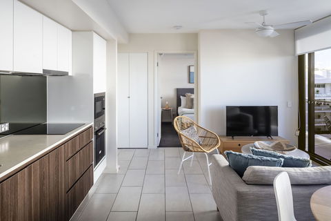 First Light Mooloolaba - Northern Rivers Accommodation 1