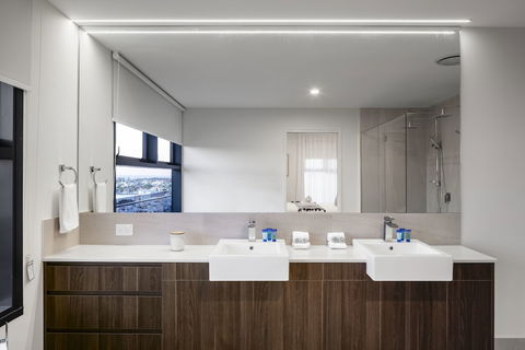 First Light Mooloolaba - Northern Rivers Accommodation 2