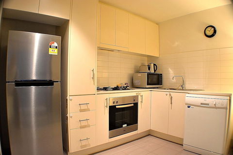 Royal Stays Apartments Clarendon St - Northern Rivers Accommodation 2