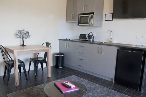 New Norfolk Apartments - Northern Rivers Accommodation 1
