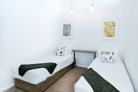 Loxton Courthouse Apartments - Northern Rivers Accommodation 3