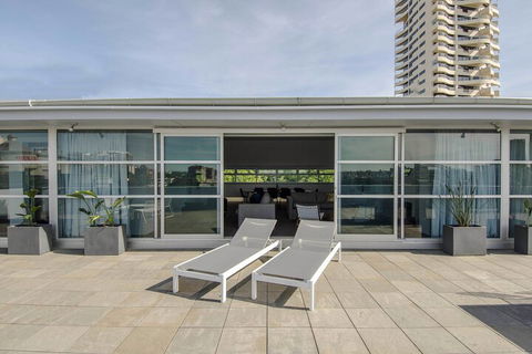 Sydney East Luxury Apartment - Northern Rivers Accommodation 1