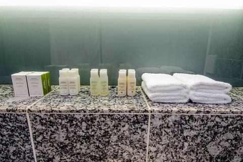 Sydney East Luxury Apartment - Northern Rivers Accommodation 7