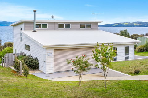 Manfield Seaside Bruny Island - Northern Rivers Accommodation 0