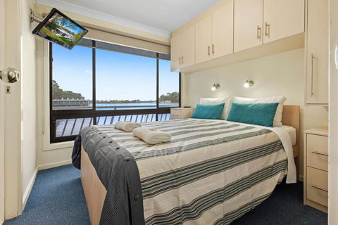 Renmark River Villas & Boats & Bedzzz - Northern Rivers Accommodation 6