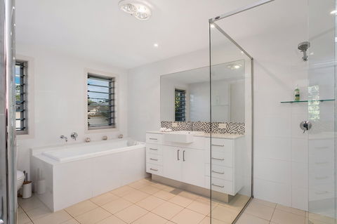 A PERFECT STAY - Byron Beach Style - Northern Rivers Accommodation 1