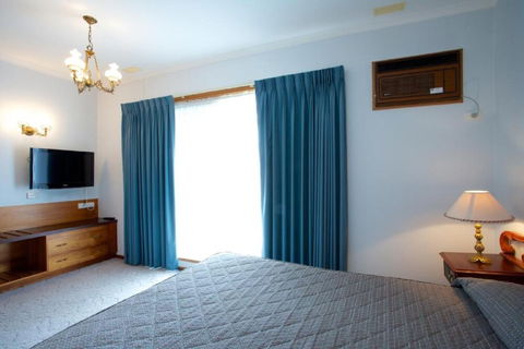 Golden Grain Motor Inn - Northern Rivers Accommodation 6
