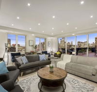 3 Bedroom Inner City Penthouse - Northern Rivers Accommodation