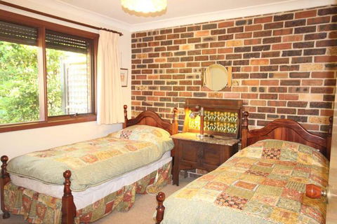 Rosella Retreat - Northern Rivers Accommodation 6