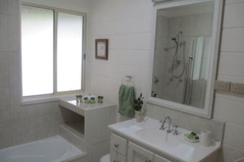 All About Me B & B - Northern Rivers Accommodation 1