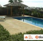 La Mer Home with a Pool - Northern Rivers Accommodation