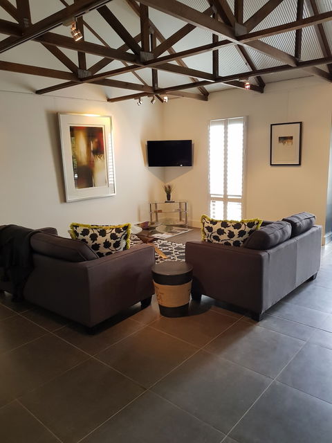 Irongate Studio - Northern Rivers Accommodation 5