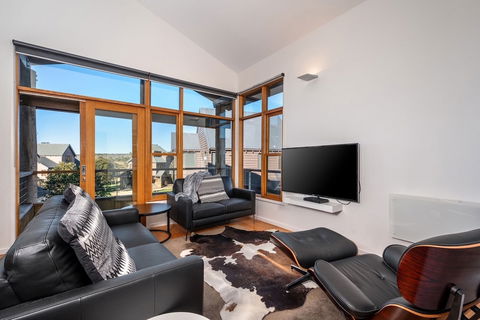 Triggerplant 4 - Northern Rivers Accommodation 4