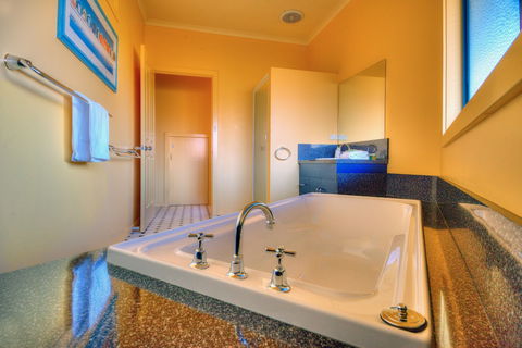 Forest Edge - Northern Rivers Accommodation 3