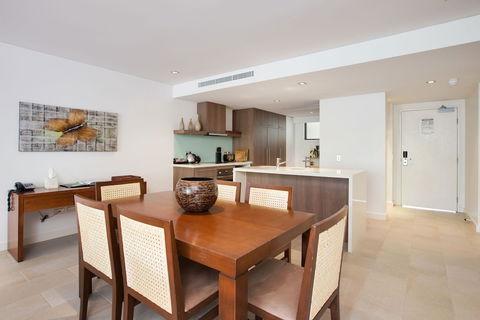 Private Sea Temple Penthouse 407 - Northern Rivers Accommodation 5