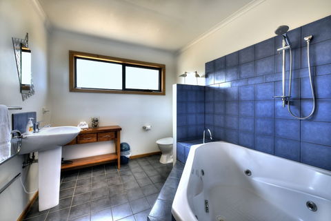 Beachcomber - Northern Rivers Accommodation 2