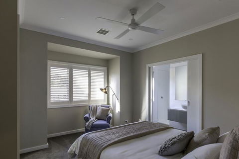 Winter Home - Our Place At Bright - Northern Rivers Accommodation 7