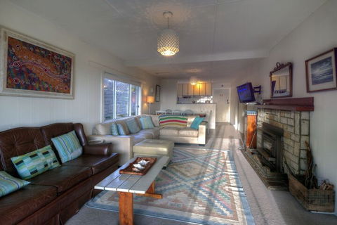 Cove Cottage - Northern Rivers Accommodation 5