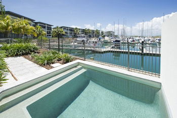 Blue On Blue Apartment 914 - Northern Rivers Accommodation 0