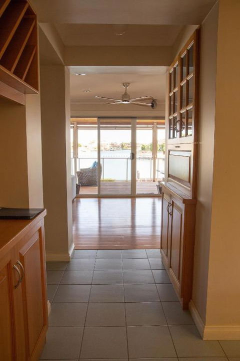 Waterside Canal Dreams - Northern Rivers Accommodation 1