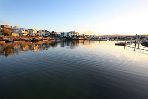 Infinity Quays - Northern Rivers Accommodation 2