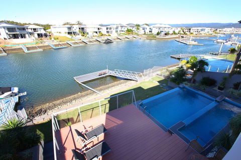 Infinity Quays - Northern Rivers Accommodation 5