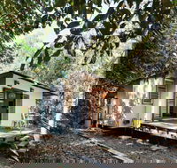 The Little Bush Hut - Northern Rivers Accommodation