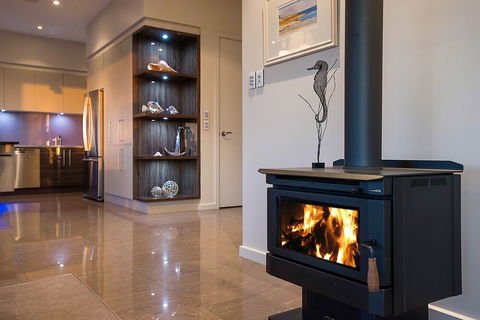 Lavina Luxury Beach House - Northern Rivers Accommodation 2
