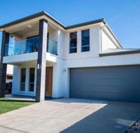 The Races Swanport - Northern Rivers Accommodation