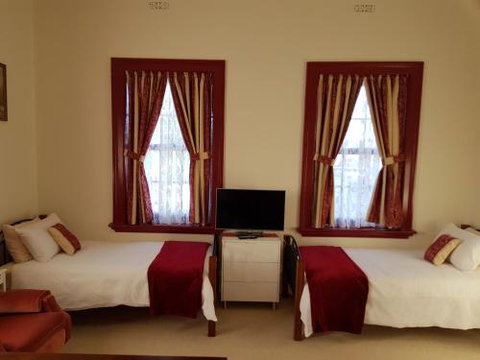 Blayney Post Office Bed & Breakfast - Northern Rivers Accommodation 5