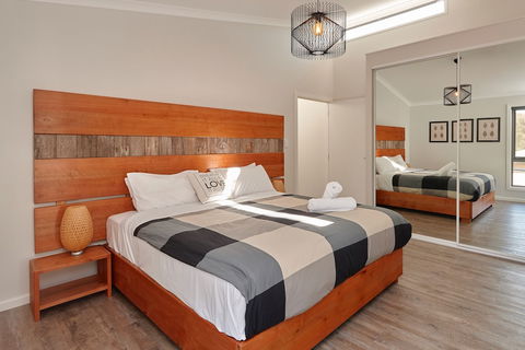 Whale Watcher 1 - Northern Rivers Accommodation 2