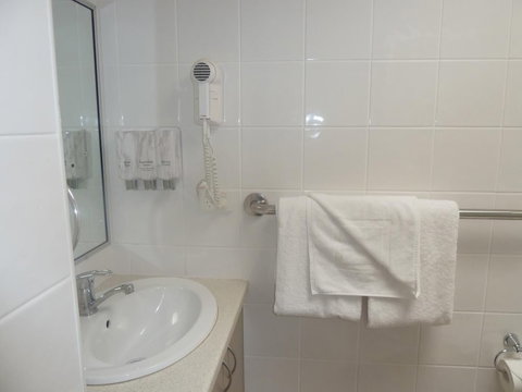 Pioneer Lodge Motel - Northern Rivers Accommodation 6