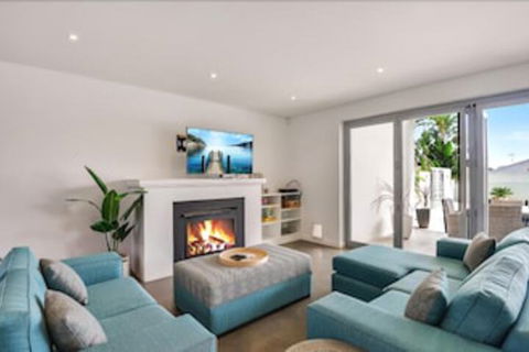 Magnificent Beach House - Northern Rivers Accommodation 6
