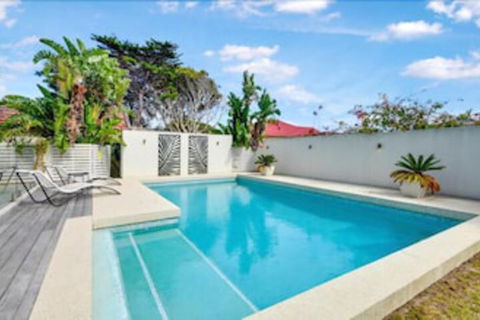 Magnificent Beach House - Northern Rivers Accommodation 2