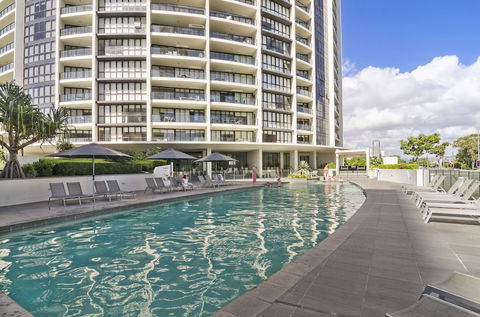 Sierra Grand Resort - GCLR - Northern Rivers Accommodation 0