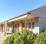 Hotel Canobolas Motel  Units - Northern Rivers Accommodation