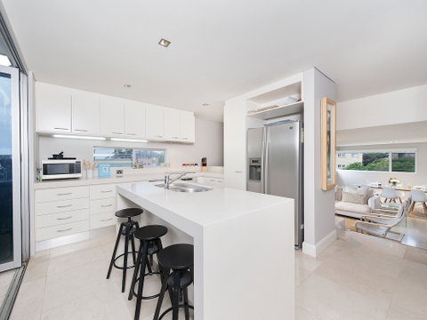 The Penthouse At Little Beach - Northern Rivers Accommodation 1