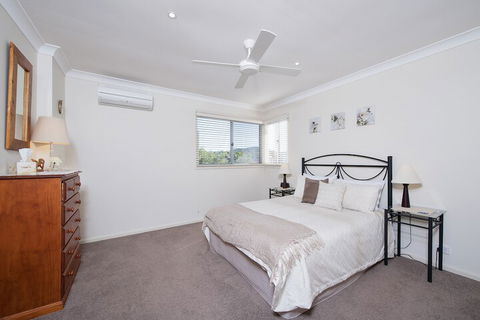 Sea Whispers - Northern Rivers Accommodation 1