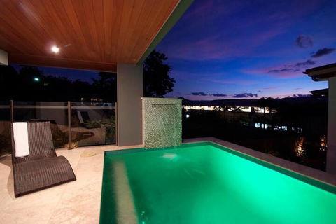 Villa One On Murphy Luxury Villa - Northern Rivers Accommodation 4