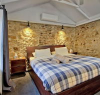Heritage Listed Sandstone Cottage - Northern Rivers Accommodation