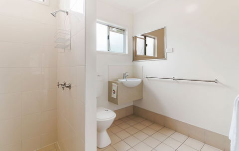 Discovery Parks - Coolwaters Yeppoon - Northern Rivers Accommodation 1