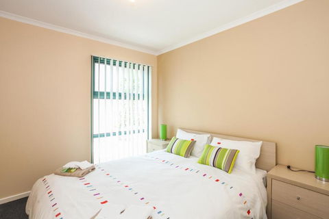 Anglesea River Apartments 2 Bed Unit 2 / 4 - Northern Rivers Accommodation 3