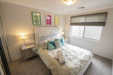 Magnificent Beach Retreat - Northern Rivers Accommodation 7