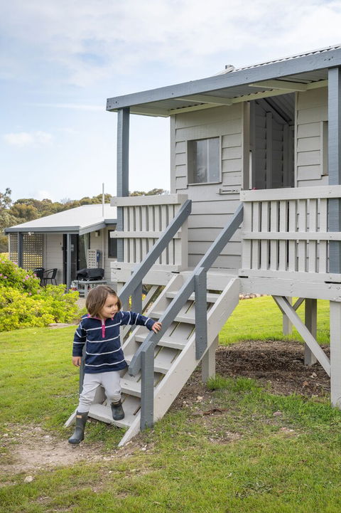 Emu Bay Holiday Homes - Northern Rivers Accommodation 1