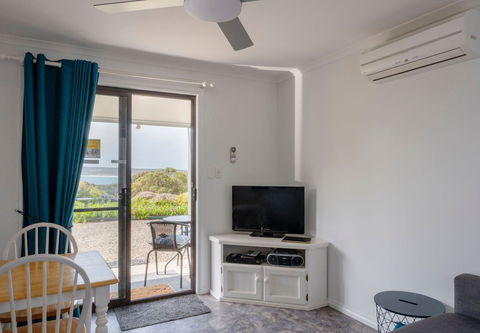 Emu Bay Holiday Homes - Northern Rivers Accommodation 3