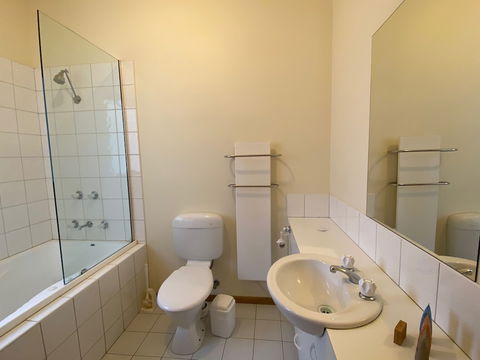 Deep Powder - Northern Rivers Accommodation 6